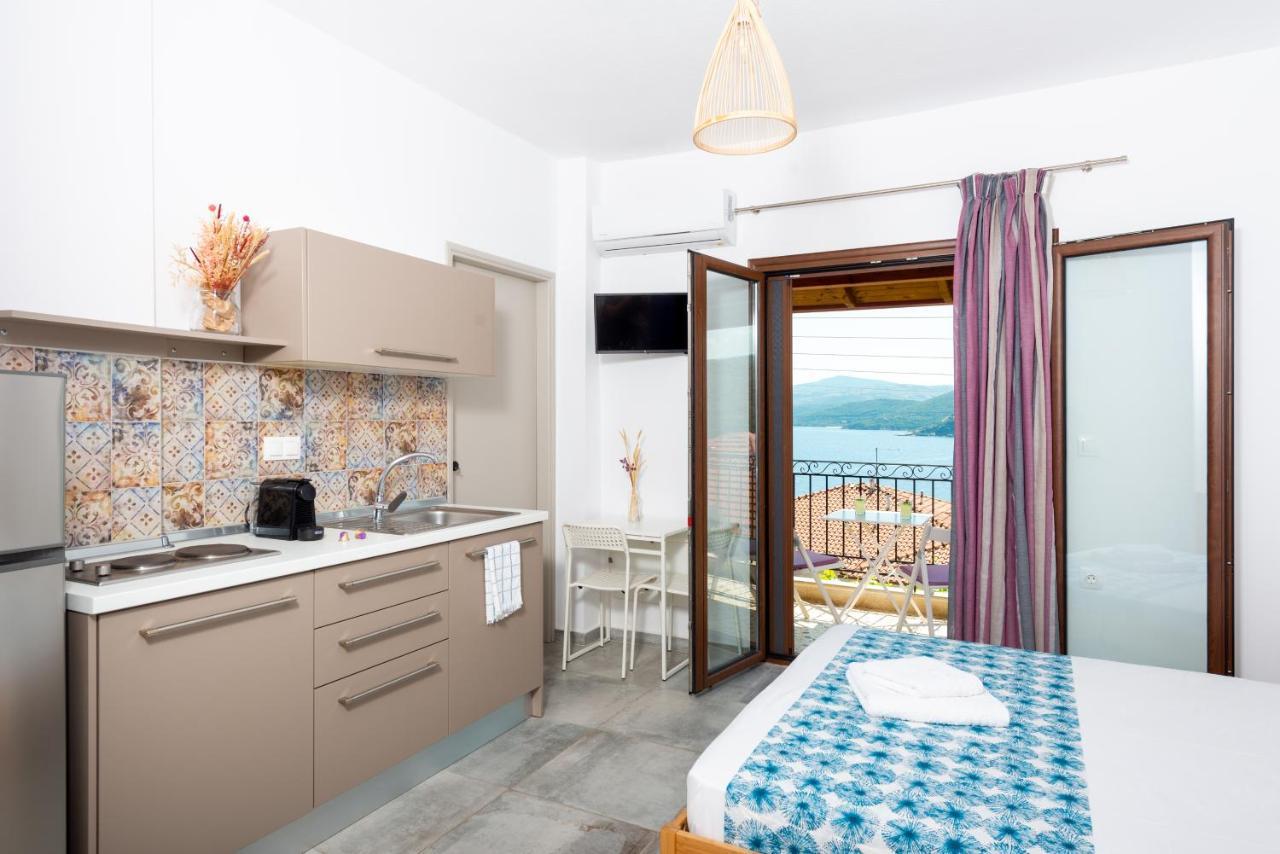 Avli Apartments ピルガディキア エクステリア 写真